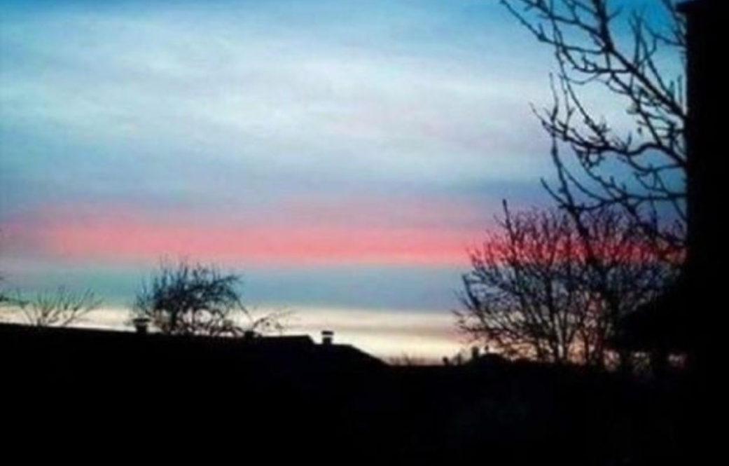 „Небо се прекречити не може“: Јутрос је у Црној Гори ОСВАНУЛА српска тробојка