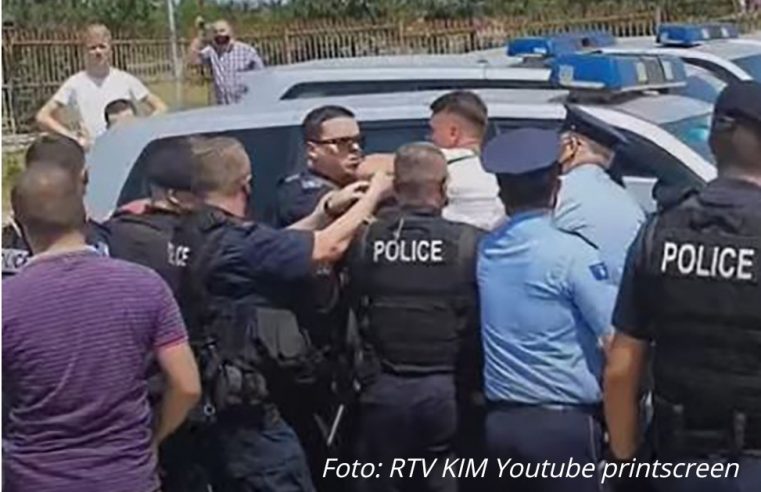 Ухапшени Срби на Газиместану – Нису хтјели да предају српску заставу (ВИДЕО)