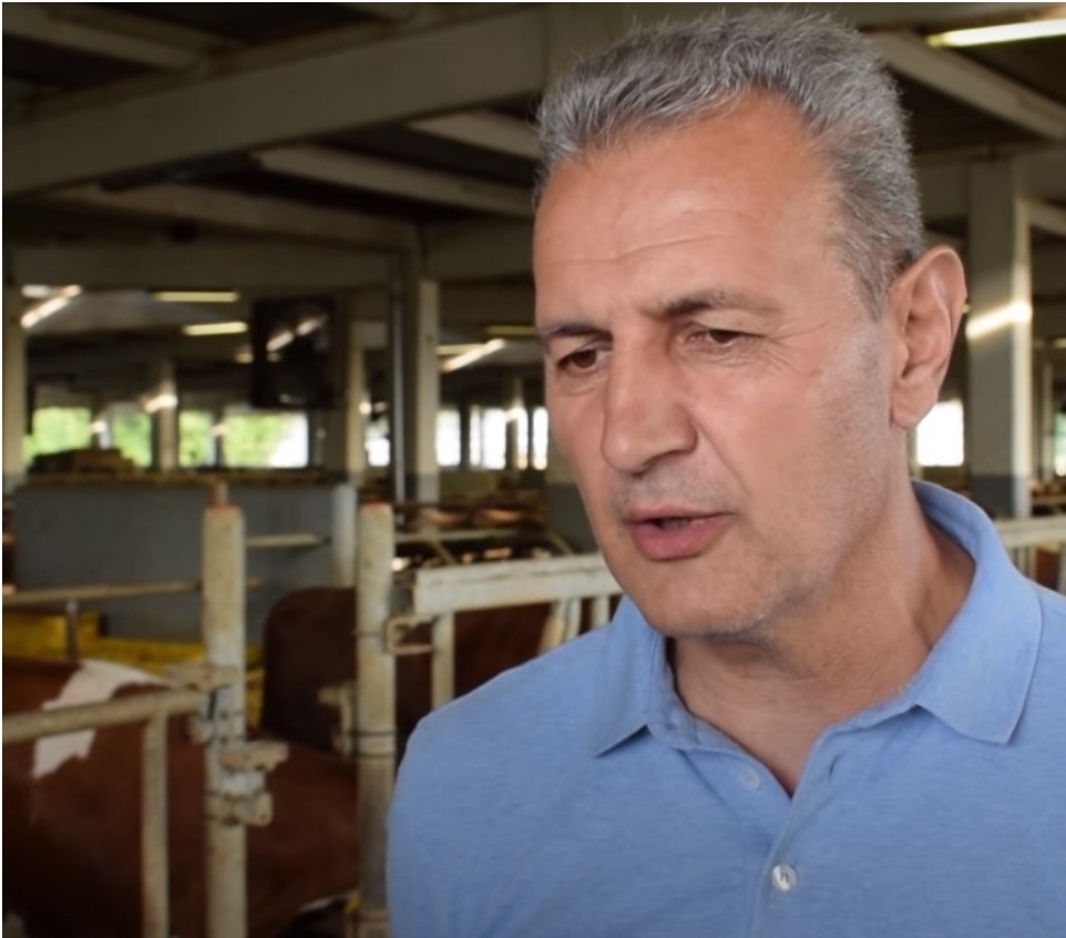“Принуђен сам да све баталим” Највећи произвођач млијека у Републици Српској затвара фарму