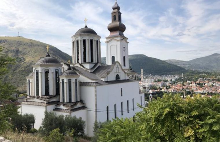 Саборна црква у Мостару опљачкана и девастирана