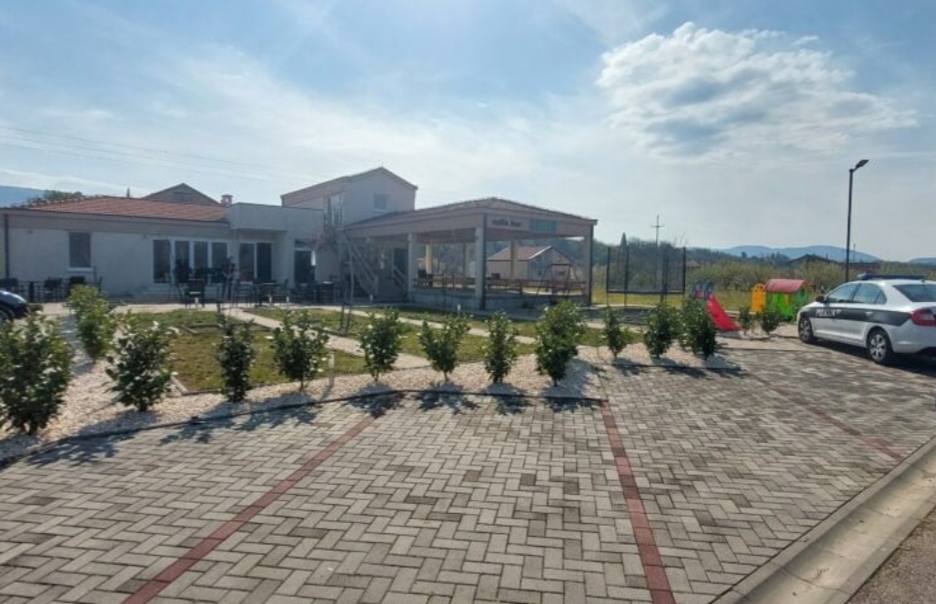 Покушали запалити угоститељски објекат повратничке српске породице у Мостару